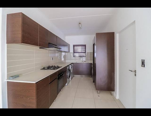 3 BEDROOM PROPERTY TO RENT IN GREENSTONE HILL